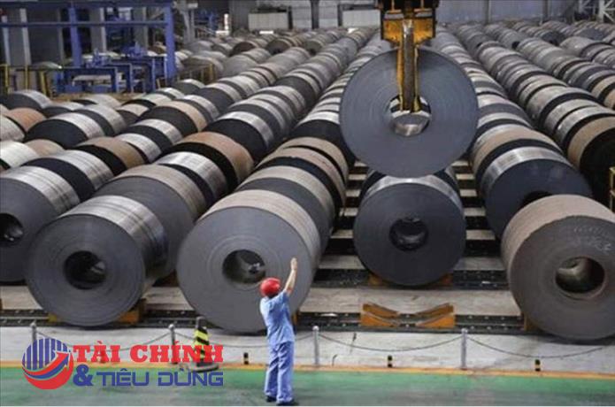 Thép Tiến Lên (TLH): Nhiều lãnh đạo cấp cao đồng loạt nộp đơn từ nhiệm