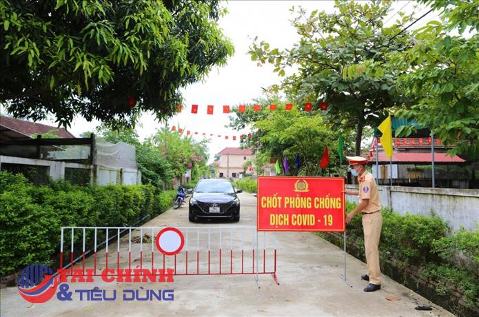 Hà Tĩnh dừng các hội nghị, sự kiện, nghi lễ tôn giáo từ trưa 6/6