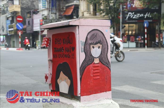 Hà Nội: Độc đáo bốt điện vẽ tranh cổ động phòng, chống dịch COVID-19