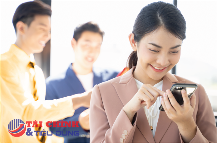Cài app dễ dàng, khách hàng doanh nghiệp nhận muôn vàn ưu đãi từ BAC A BANK
