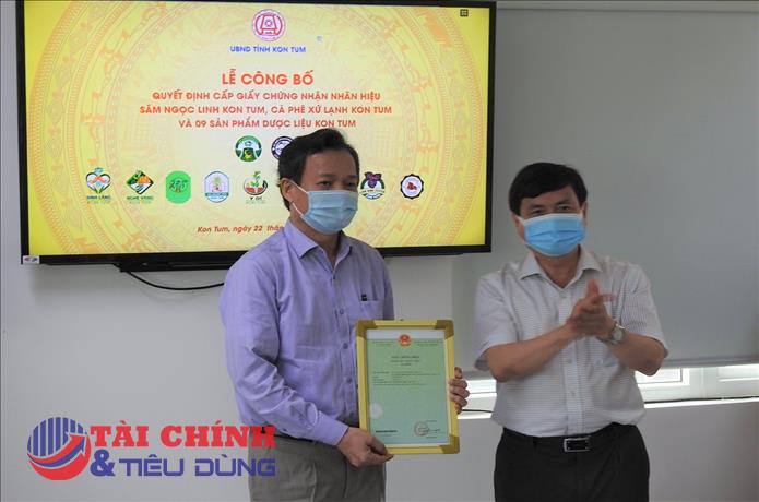 Cấp giấy chứng nhận đăng ký nhãn hiệu 11 sản phẩm của tỉnh Kon Tum