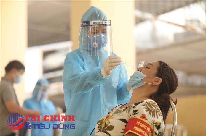 Hà Nội: Đề nghị người dân bị ho, sốt, khó thở liên hệ y tế để xét nghiệm SARS-CoV-2 miễn phí