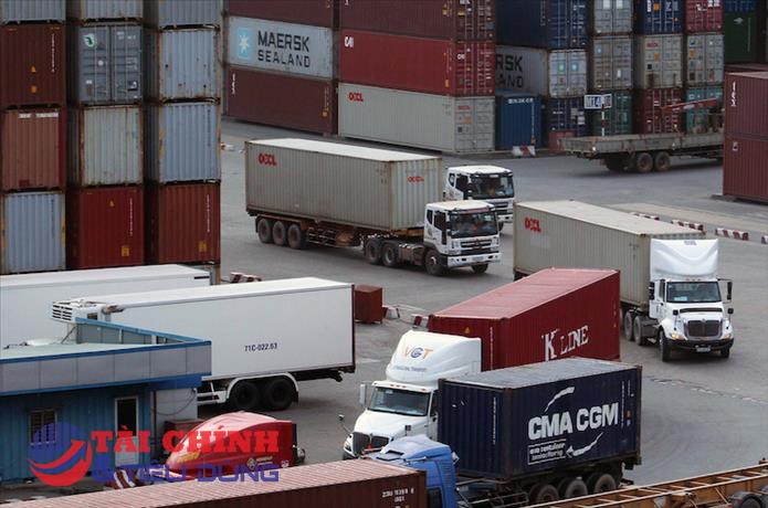 Bộ Công Thương đề nghị giảm phí lưu container, lưu kho, lưu bãi hàng hóa cho doanh nghiệp