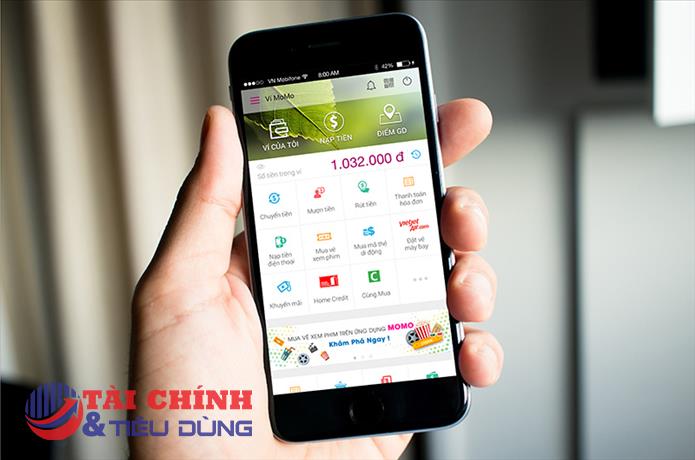 Bị "tuýt còi" vì mua hộ vé số: Các ví điện tử có vi phạm pháp luật?