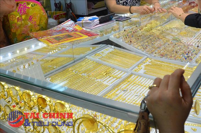 Giá vàng hôm nay 6/11: Tăng mạnh như dự đoán