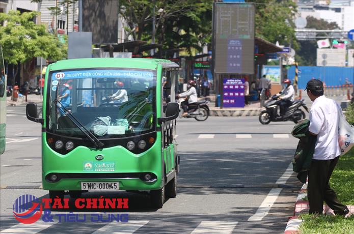 TP.HCM đề xuất thí điểm buýt điện từ quý 1/2022