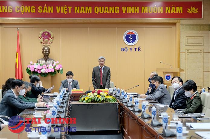 Bộ Y tế yêu cầu hoàn thành tiêm mũi 3 cho người trên 18 tuổi trong quý I/2022