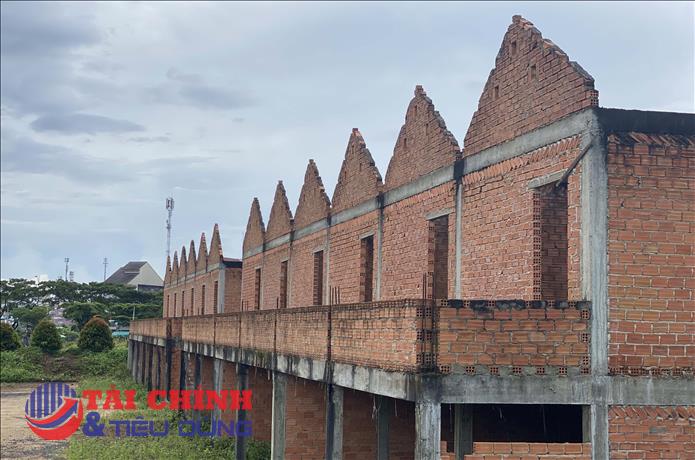 Lâm Đồng: Tiến hành cưỡng chế phá dỡ công trình xây dựng sai phép tại chợ trung tâm TP Bảo Lộc