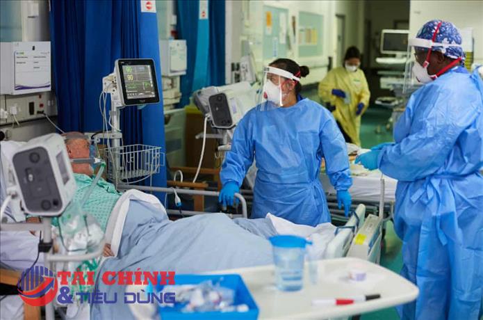 WHO phê duyệt 2 phương pháp điều trị COVID-19 mới