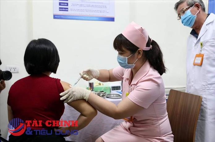 Người dân về quê đón Tết có thể tiêm vaccine phòng COVID-19 ngay tại địa phương