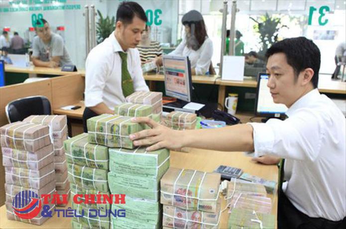 Thu ngân sách tháng đầu năm giảm dù thu từ dầu thô, xuất nhập khẩu tăng