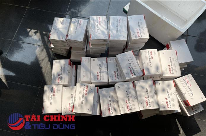 Nhu cầu cao, "nóng" thị trường kit test Covid-19 nhập lậu