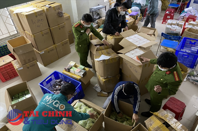 Huế: Hai doanh nghiệp bị phạt nửa tỉ đồng do mua bán thực phẩm chức năng không rõ nguồn gốc