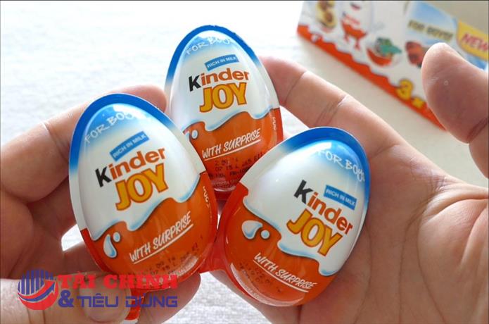 Trước lo ngại nhiễm khuẩn, Bộ Công thương khuyến cáo không nên sử dụng sản phẩm ''trứng Kinder'' của Ferrero