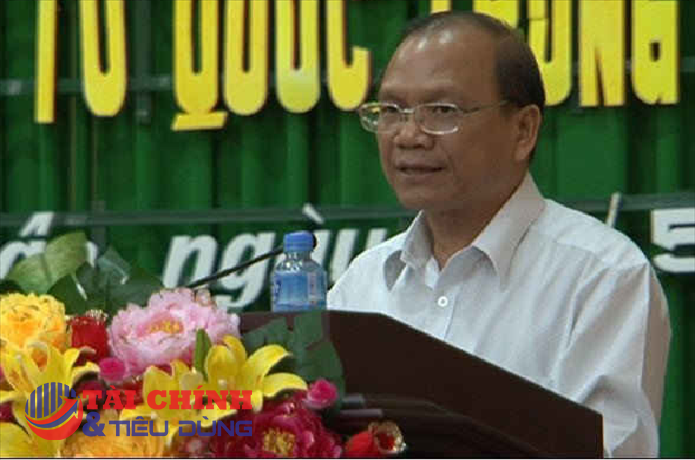 Bộ Chính trị kỷ luật hàng loạt nguyên lãnh đạo tỉnh Bình Thuận
