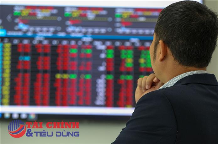 Phiên giao dịch ngày 4/7, cổ phiếu nào cần quan tâm?