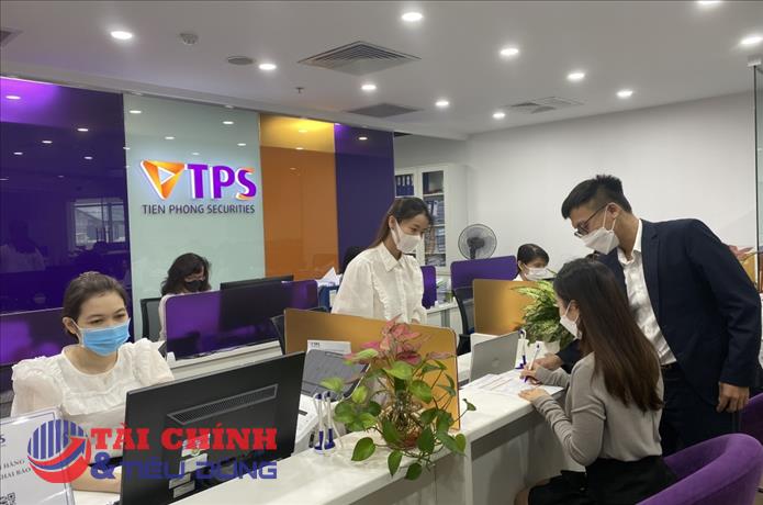 Nguyên nhân nào khiến Chứng khoán Tiên Phong (ORS) báo lỗ kỷ lục từ khi lên sàn?