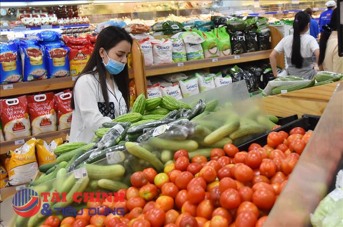 Giá xăng giảm, CPI tháng 7 tăng thấp nhất 1 năm qua