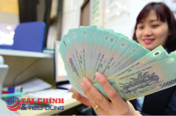 Từ 1/8, rút tiền gửi tiết kiệm trước hạn được hưởng mức lãi suất thế nào?