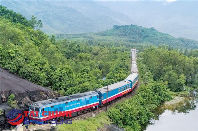 Tăng thêm nhiều chuyến tàu khách đến các điểm du lịch dịp lễ Quốc khánh 2/9