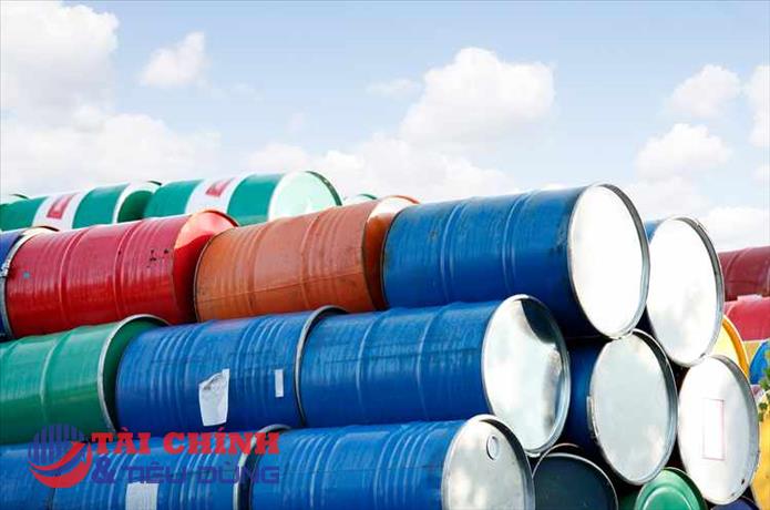Giá xăng dầu hôm nay 16/8: Giá dầu thô tiếp tục đà giảm