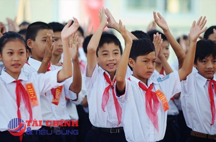 Bà Rịa-Vũng Tàu cấm các trường ép học sinh mua, may đồng phục