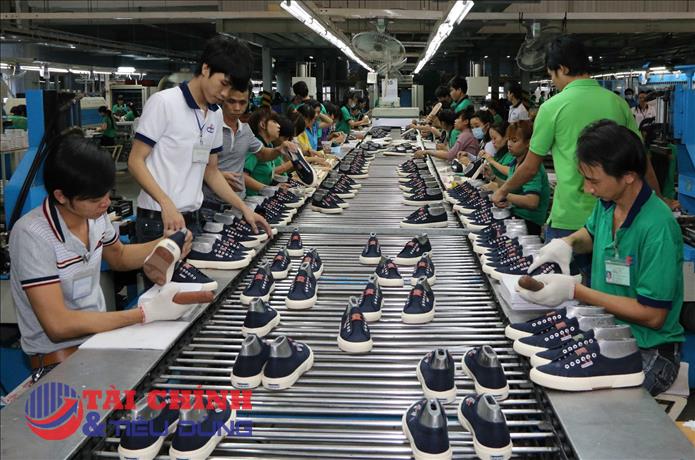 Xuất khẩu giày dép 7 tháng đạt hơn 14 tỷ USD