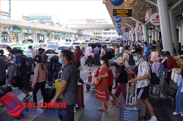 Sân bay Tân Sơn Nhất lên phương án đón 120.000 khách/ngày dịp Lễ Quốc khánh 2/9