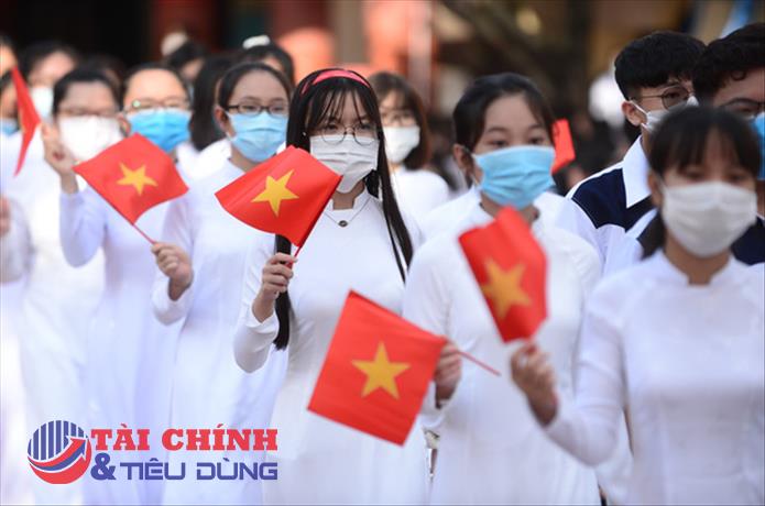 Học sinh cả nước tựu trường năm học mới 2022 - 2023