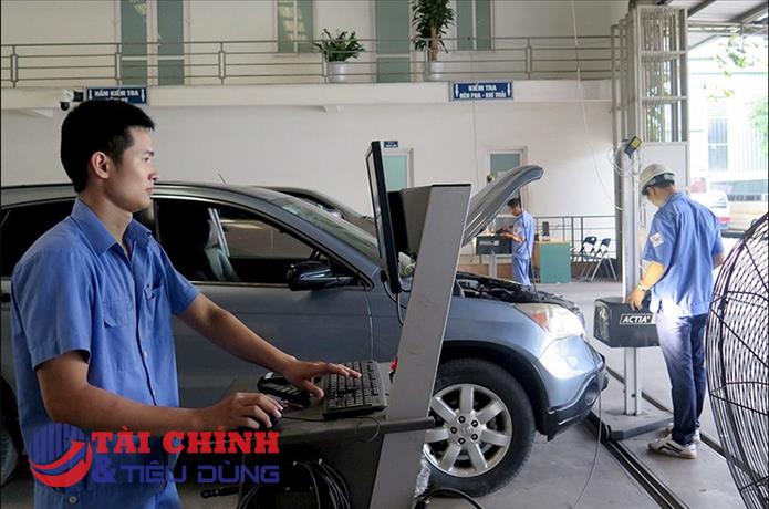 Tăng giá dịch vụ đăng kiểm ô tô thêm 10.000 đồng từ ngày 8/10