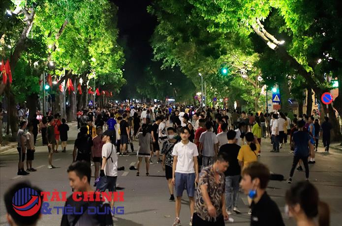 Không gian đi bộ khu vực hồ Hoàn Kiếm mở cửa suốt dịp lễ Quốc khánh