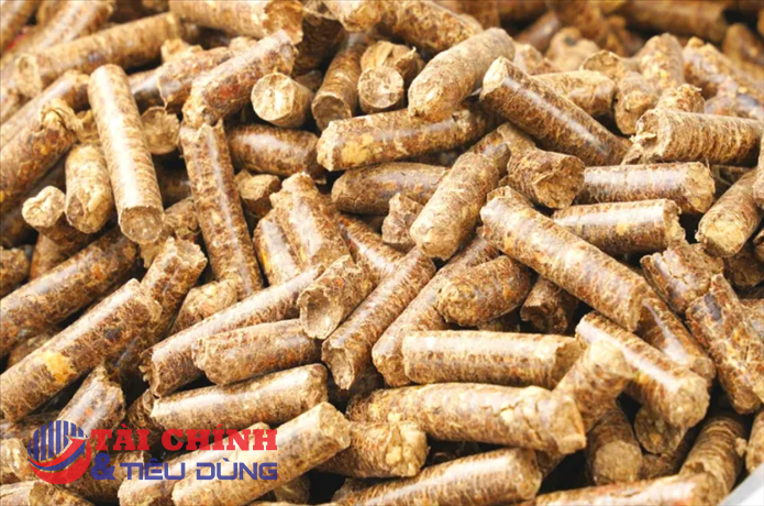 VCCI đề xuất đưa thuế xuất khẩu viên gỗ nén và viên than gỗ về 0%