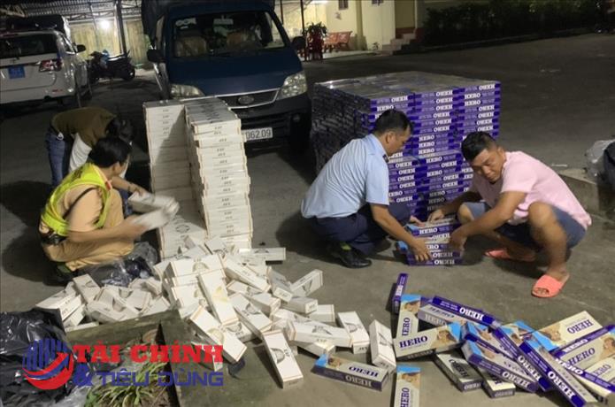 Phát hiện và xử lý gần 15.000 bao thuốc lá nhập lậu ở Vĩnh Long