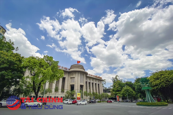 Ngân hàng Nhà nước tăng lãi suất điều hành, trần lãi suất huy động