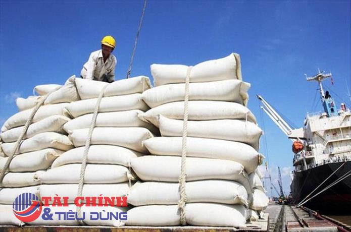 7 thương nhân được phân giao hạn ngạch thuế quan nhập khẩu hơn 100.000 tấn đường