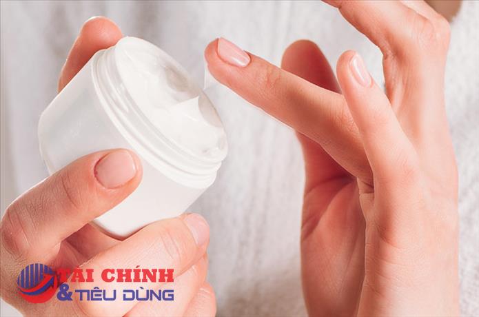 Thu hồi trên toàn quốc lô sản phẩm Kem dưỡng trắng da Epop lọ 30g