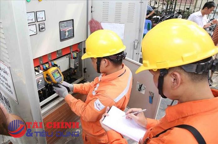 Bộ Công Thương lấy ý kiến điều chỉnh giá điện sinh hoạt còn 4 hoặc 5 bậc