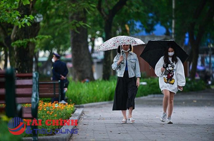 Dự báo thời tiết đêm nay và ngày mai 10/10: Hà Nội và các khu vực trên cả nước