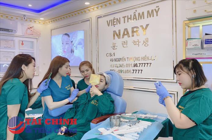 Bà chủ tiệm thời trang Nary Store bị phạt 125 triệu đồng vì khám chữa bệnh không phép