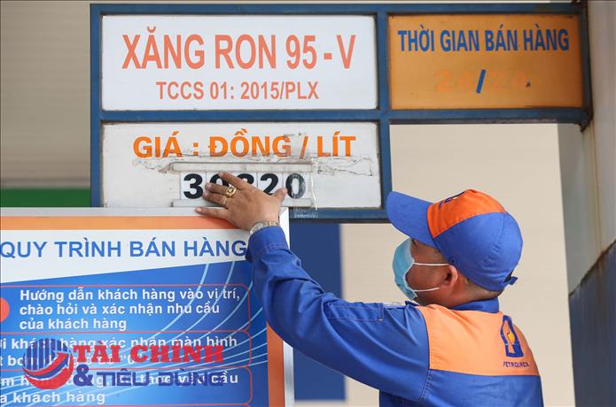 Giá xăng dầu hôm nay 10/11: Giá xăng dầu trong nước có khả năng tăng mạnh trong kỳ điều hành tới