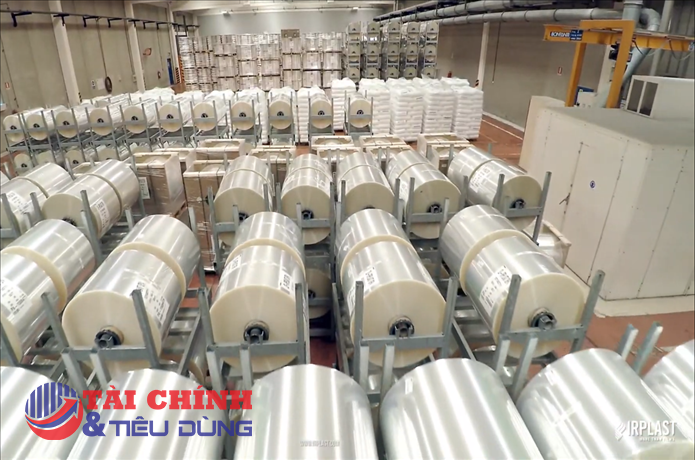 Rà soát áp dụng biện pháp chống bán phá giá đối với sản phẩm plastic nhập khẩu