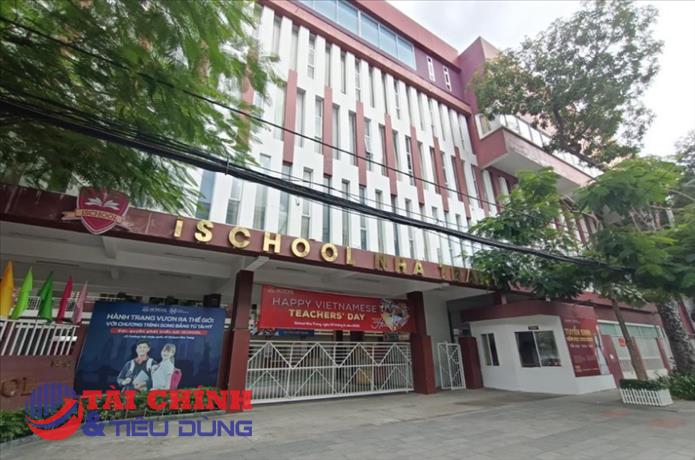 Đình chỉ hoạt động bếp ăn trường Ischool Nha Trang do ngộ độc thực phẩm