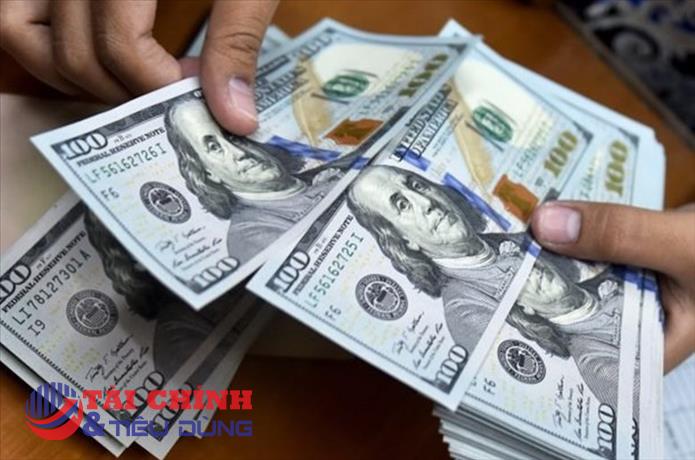 Ngân hàng Nhà nước giảm giá bán USD lần thứ 2 trong tháng