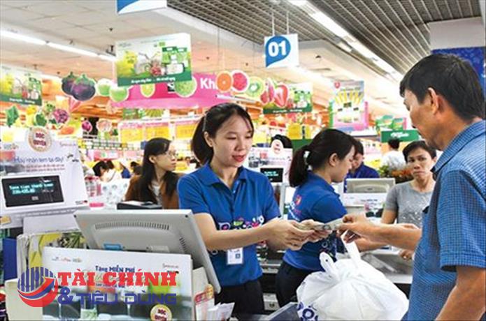 Doanh nghiệp dịch vụ, thương mại "ráo riết" tìm lao động thời vụ cuối năm