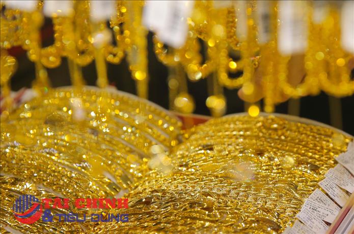 Giá vàng hôm nay 21/12: Vàng thế giới có xu hướng tăng trở lại