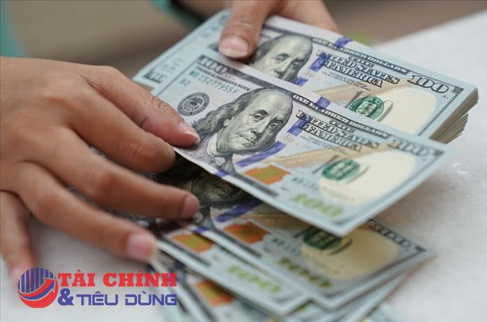 Tỷ giá USD hôm nay 28/12: Đồng USD tiếp tục trượt giá