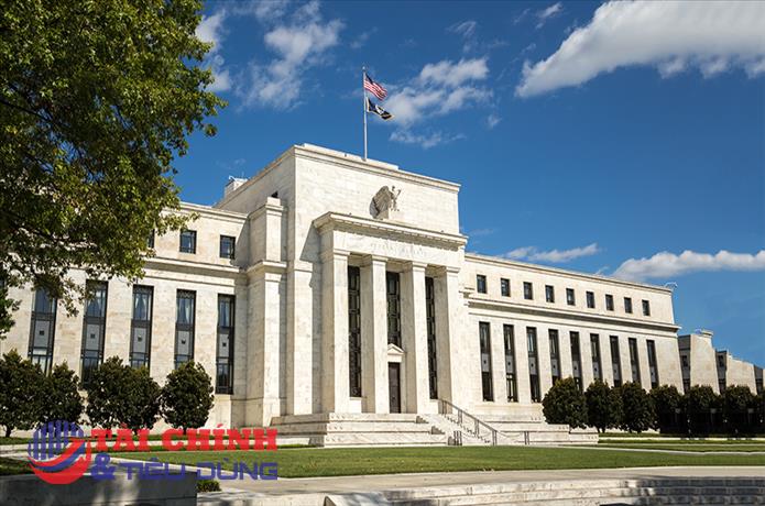 FED có thể tăng lãi suất lên gần 5,5% vào tháng 5/2023