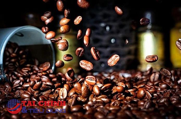 Giá cà phê hôm nay 11/1: Trong nước tăng mạnh, dao động từ 39.400 đồng - 40.100 đồng/kg