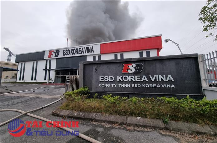 Bắc Ninh: Cháy lớn tại Công ty TNHH ESD Korea Vina