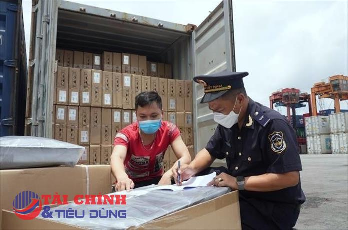 Ngành Hải quan tích cực khắc phục tồn tại trong công tác xử phạt hành chính